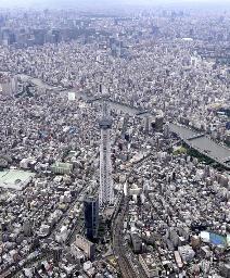 <p>　東京スカイツリーと都内の町並み</p>