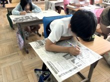 新聞に触れ漢字へ興味　袖ケ浦市立中川小学校　【ＮＩＥ報告　千葉県内実践校の取り組み】