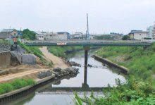 【速報】県の護岸工事で市の下水管損傷か　汚水流れづらくなる恐れ　茂原市、家庭排水の抑制呼びかけ　水害対策中の一宮川周辺地区