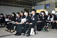 イオンも約３６００人入社　メッセで意気込み