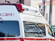 【速報】ひき逃げか、高齢男性重傷　近くに自転車、ヘルメットも着用　銚子