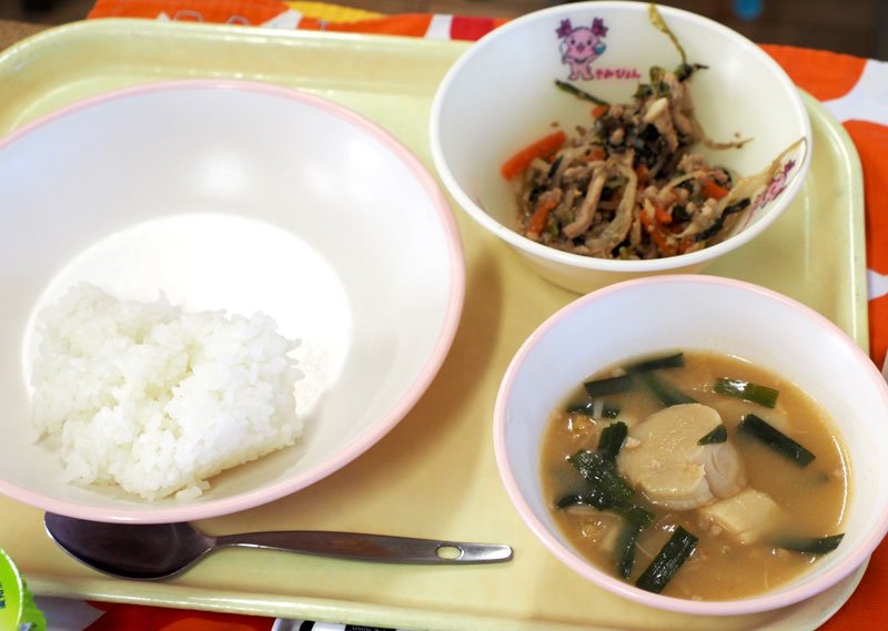 給食に縄文グルメ登場！　君津の小中校未利用貝だしでスープ　【ＳＤＧｓちば】
