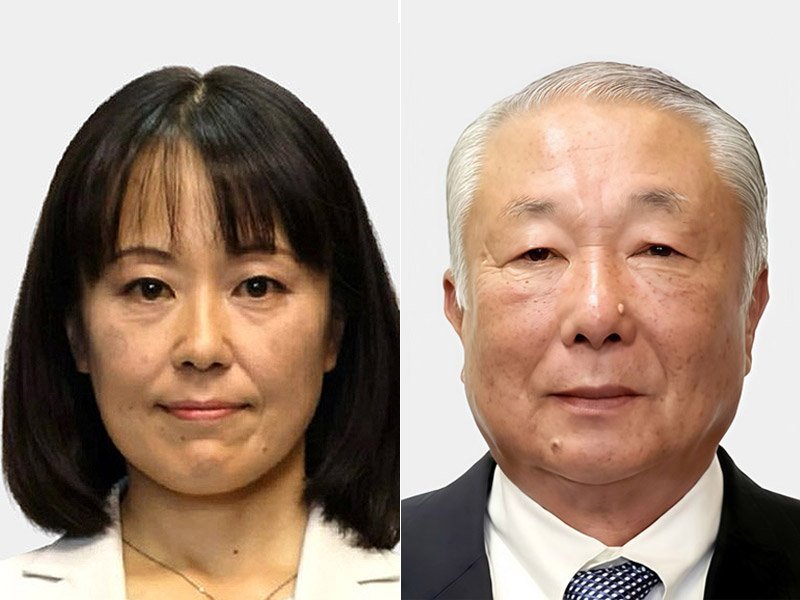 （右から届け出順）鹿間陸郎氏、山下美紀氏