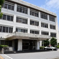 「用水路に車が水没」と通報　酒気帯び運転、当て逃げ疑い　我孫子