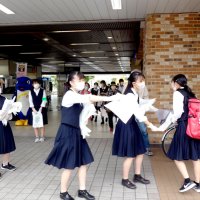 女子高校生らが痴漢撲滅啓発　ＪＲ茂原駅で