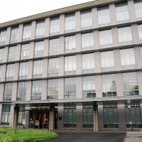 １３歳未満の女児に乱暴　強制性交の元小学校教諭に懲役６年求刑　母「地獄の始まりだった」　千葉地裁松戸支部で論告求刑公判