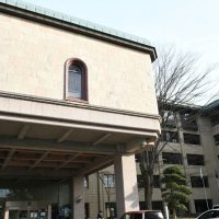 空調設置費など計上　栄町議会