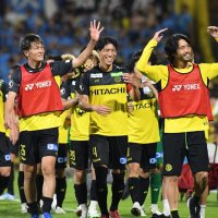 細谷会心、決勝進出弾　ルヴァン杯　柏レイソル