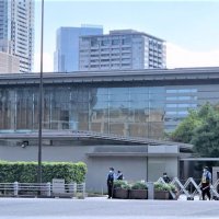 秋の叙勲　津村節子さんら３９６３人　本県関係者１８６人受章